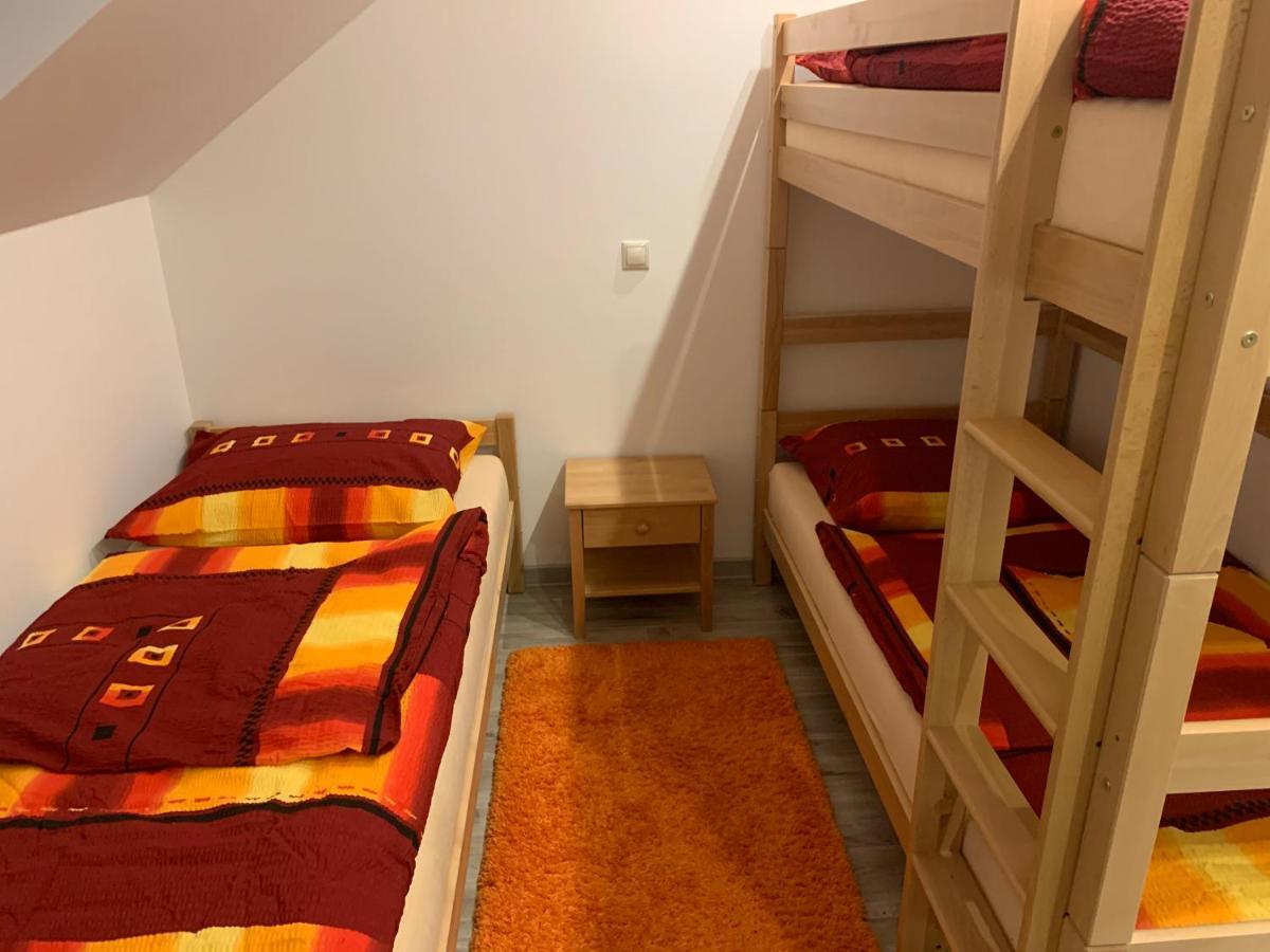Apartman Liso Bobrovec Exteriör bild